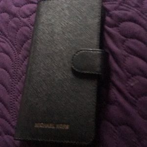 Michael Kors Folio